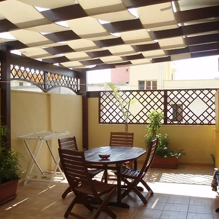 Il Terrazzino 住宿加早餐酒店 *